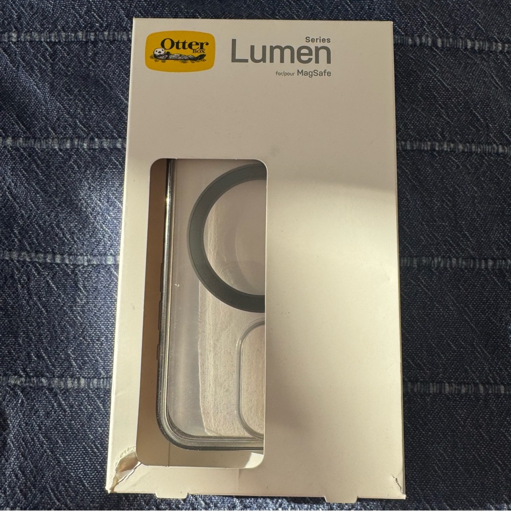 OtterBox Lumen Series MagSafe Case - Clear and Black